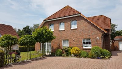 Bild der drei Parkplätze vor dem Haus