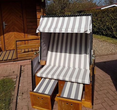 Strandkorb für die Nutzung durch Gäste.